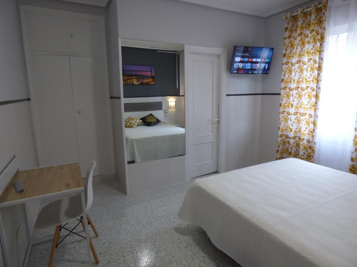 Pension Camino Del Norte Hotel Sestao Exterior photo